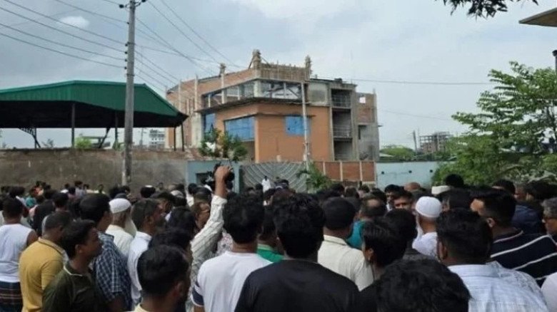উত্তরখানে পরিদর্শনে গিয়ে হামলার শিকার ডিএনসিসি প্রশাসক ও এমপ