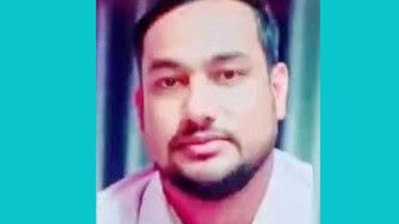 গৃহবধূর সঙ্গে আপত্তিকর অবস্থায় আটক যুব জামায়াত নেতা