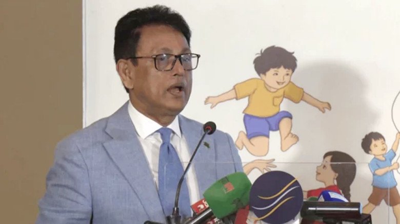 শিক্ষকদের জন্য স্বতন্ত্র পে স্কেলের কথা জানালেন শিক্ষামন্ত্র