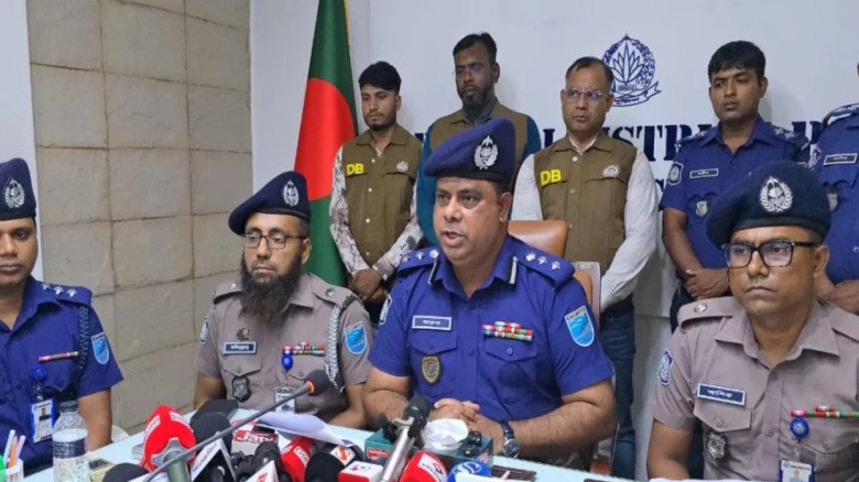 বিপুল পরিমাণ মাদকদ্রব্য-অস্ত্রসহ গ্রেপ্তার ২৩৭,নরসিংদীতে পুল